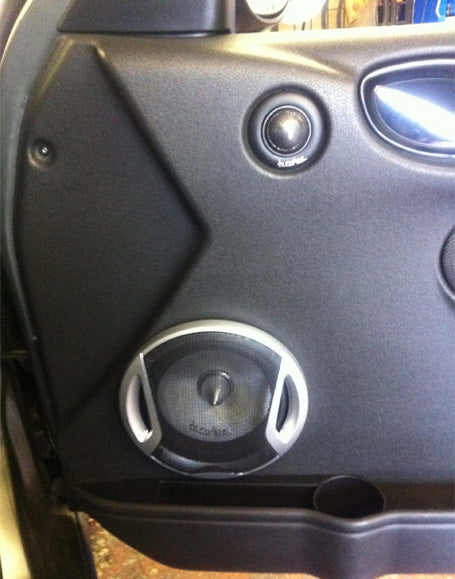 MG ZR Gets a Speaker upgrade at the Car Audio Centre Tooting to the In Phase XT6CII