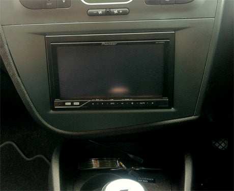 New Seat Leon has a Pioneer AVH-P4200DVD installed at Car Audio Centre Tooting
