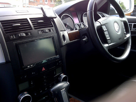 VW Toureg has the Pioneer AVH-P4200DVD installed at Car Audio Centre Tooting