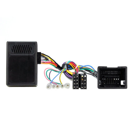 Connects2 Stereo Fitting Connects2 CTHVX02 Head Unit Replacement Interface