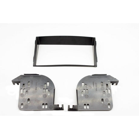 Connects2 Stereo Fitting Connects2 CT23HY06 - Hyundai Azera, Grandeur Double Din Fascia Panel Adaptor
