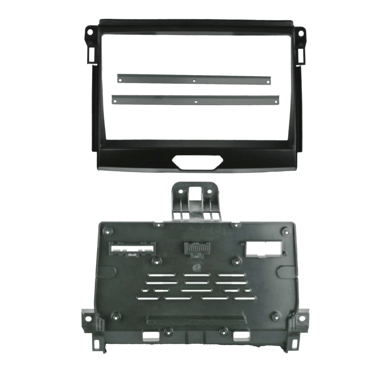 Connects2 Fascia Plate Connects2 CT34FD03 9" Stereo Fascia Panel for Ford Ranger /Everest 2015-2017