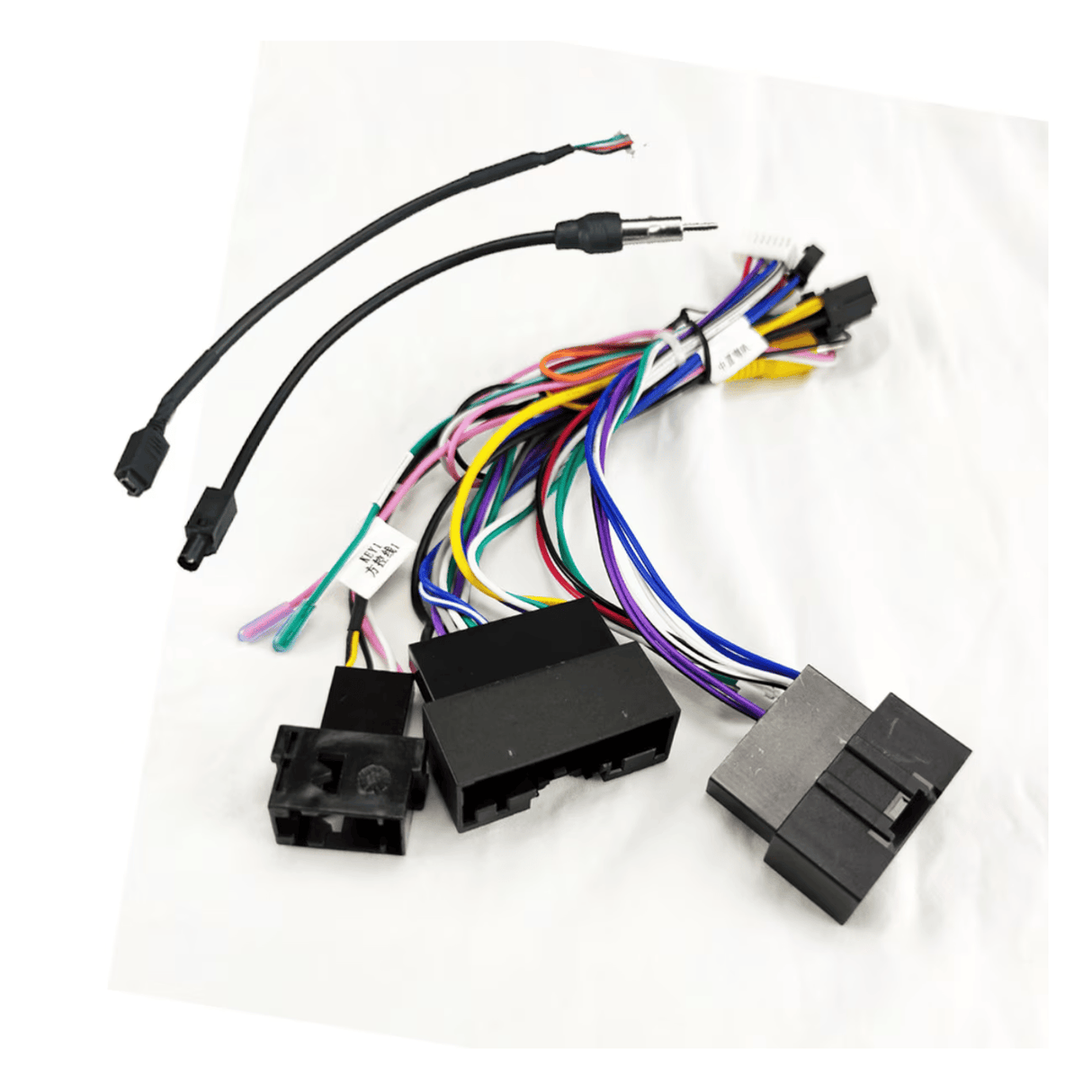 Connects2 Fascia Plate Connects2 CT34FD03 9" Stereo Fascia Panel for Ford Ranger /Everest 2015-2017