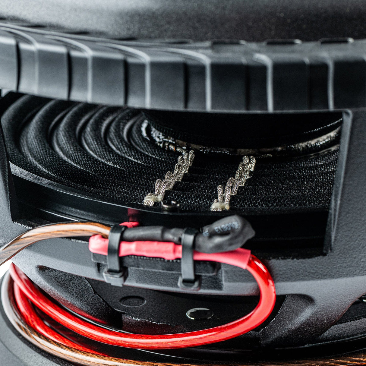 DB Audio Car Speakers and Subs DB Audio TREX-12D4 4500W 12" Dual 2Ω or 8Ω Voice Coil SPL Subwoofer