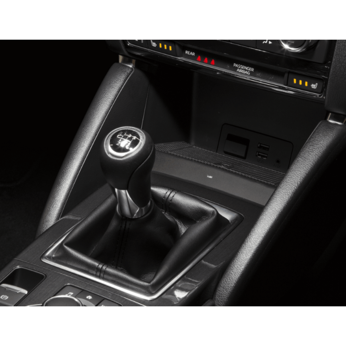 In Car Tec Phone chargers INBAY 26-115 10W Wireless Charging Pocket for Mazda CX-5 KE 2015-2017