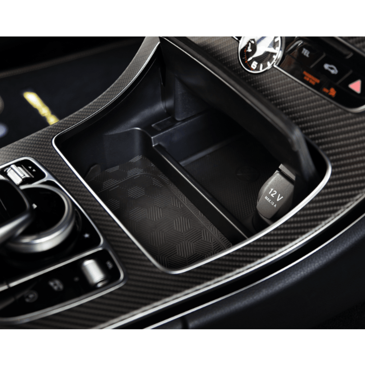 In Car Tec Phone chargers INBAY 26-119 10W Wireless Charging Pocket for Mercedes C, CLS, E, EQV & V-Class