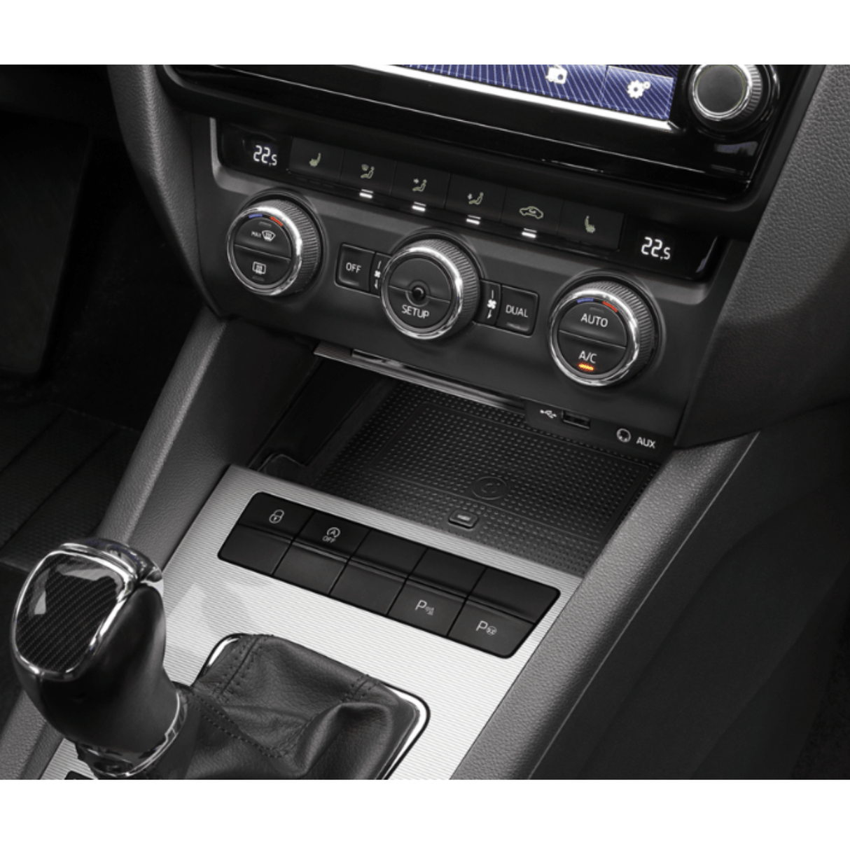 In Car Tec Phone chargers INBAY 26-125 10W Wireless Charging Pocket for Škoda Octavia 5E (2013–2020)